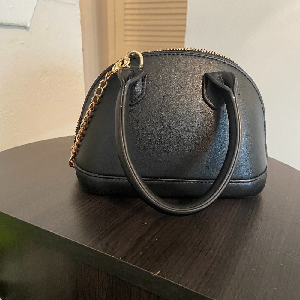 Black mini purse